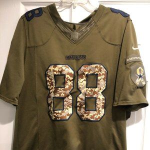 Dallas Cowboys Dez Bryant #88 Salute to Service Nike Jersey Green Small, Preowne